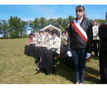 Występ chóru w Lubocinie (16.05.2014r.) z okazji poświęcenia sztandaru z nadaniem imienia kaszubskiego poety Jana Drzeżdżona Szkole Podstawowej w Lubocinie.