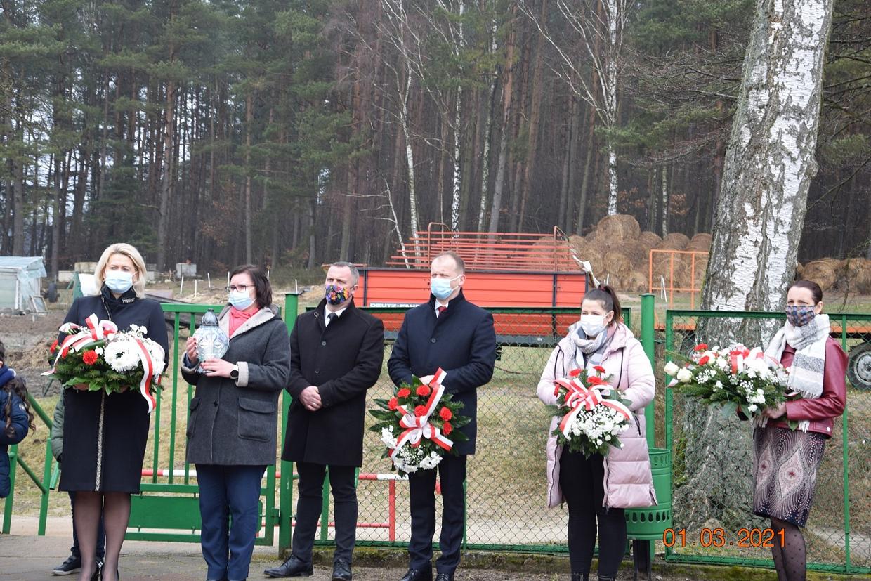 Święto Żołnierzy Wyklętych w Szkole Podstawowej w Pobłociu