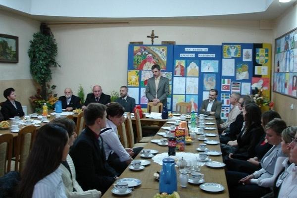PRZYZNANO STYPENDIA STUDENTOM STUDIÓW DZIENNYCH
