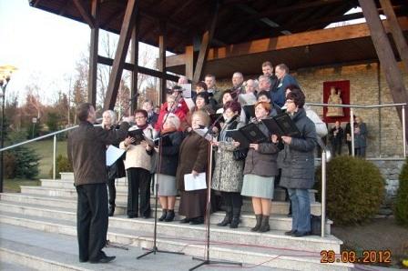 Występ Chóru - 23 marca 2012 r. Sianowo - Droga Krzyżowa