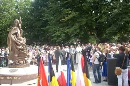 Uroczystość odsłonięcia pomnika Świętopełka