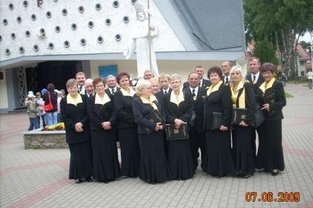 Chór podczas występu 07.06.2009.