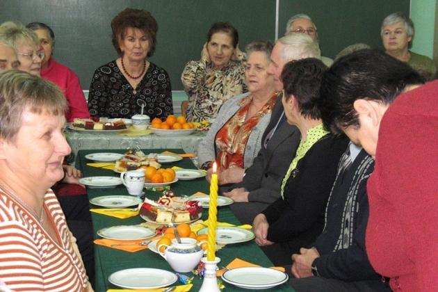 Dzień Babci i Dziadka w Niepoczołowicach 29.01.2008r.