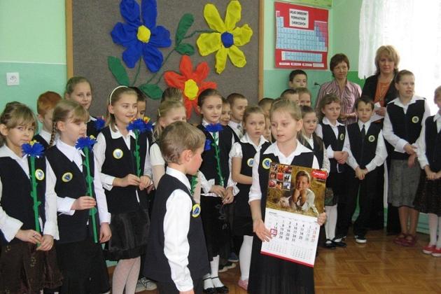 Dzień Babci i Dziadka w Niepoczołowicach 29.01.2008r.