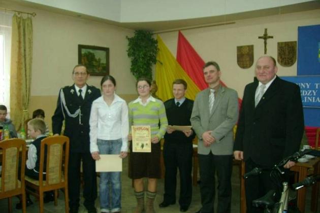 Gminny Turniej Wiedzy Pożarniczej 06.03.2008r.