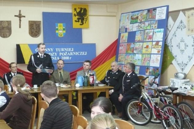 Gminny Turniej Wiedzy Pożarniczej 06.03.2008r.