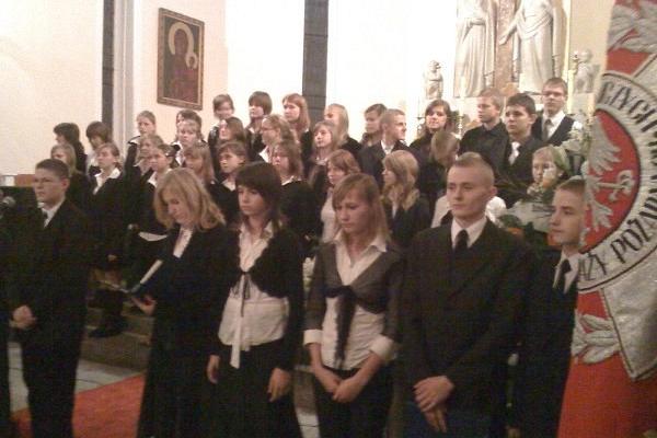 Gminne obchody 90-tej rocznicy odzyskania przez Polskę Niepodległości 12.11.2008r.