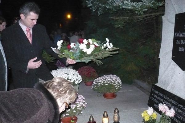 Gminne obchody 90-tej rocznicy odzyskania przez Polskę Niepodległości 12.11.2008r.
