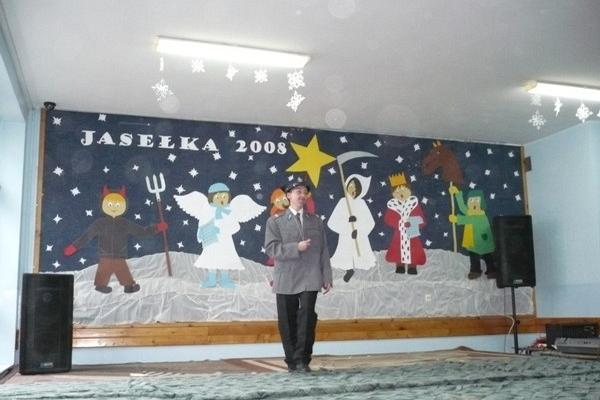 XIII Gminny Przegląd Zespołów Kolędniczych i Jasełkowych 13.12.2008r.