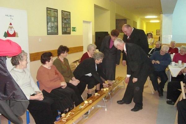 Doroczne spotkania opłatkowe dla seniorów z terenu Gminy Linia 17/18.12.2008r.