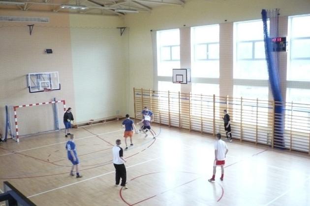 Mistrzostwa Gminy Linia w Halowej Piłce Nożnej 16.03.2008r.