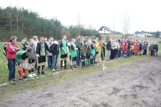 Gminne Eliminacje XXIV Ogólnopolskiego Turnieju im. Stanisława Tymowicza „Piłkarska Kadra Czeka” 16.04.2008r.