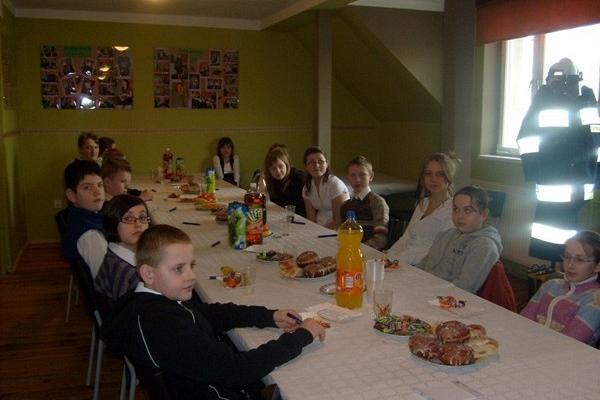 Gminny Turniej Wiedzy Pożarniczej 04.03.2009r.