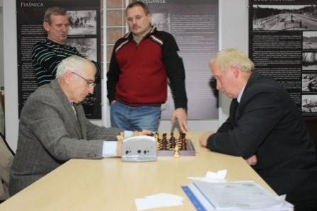 III Mistrzostwa Gminy Linia w Szachach 11.11.2009r.
