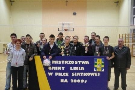 III Mistrzostwa Gminy Linia w Piłce Siatkowej 29.11.2009r.