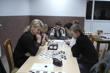 III Indywidualne i Drużynowe Mistrzostwa Gminy Linia w Warcabach 100-polowych 12.12.2009r.