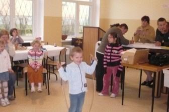 Spotkanie dla dzieci w Osieku 27.03.2010r.
