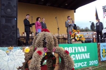 Dożynki Gminne - Strzepcz 2010 05.09.2010r.