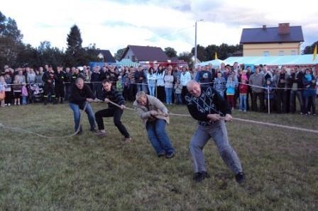 Dożynki Gminne - Strzepcz 2010 05.09.2010r.