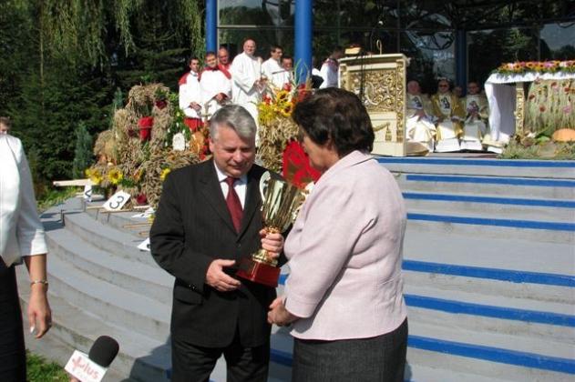 Puchar Marszałka Senatu - Bogdana Borusewicza dla Gminy Linia 12.10.2010r.