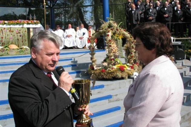 Puchar Marszałka Senatu - Bogdana Borusewicza dla Gminy Linia 12.10.2010r.
