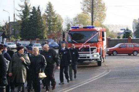 90-lecie OSP Strzepcz i poświęcenie nowego samochodu ratowniczo-gaśniczego 23.10.2010r.