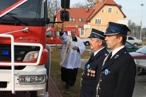 90-lecie OSP Strzepcz i poświęcenie nowego samochodu ratowniczo-gaśniczego 23.10.2010r.