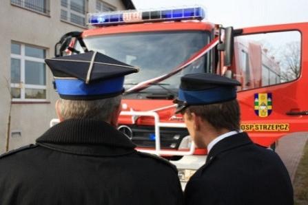 90-lecie OSP Strzepcz i poświęcenie nowego samochodu ratowniczo-gaśniczego 23.10.2010r.