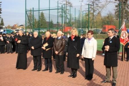 90-lecie OSP Strzepcz i poświęcenie nowego samochodu ratowniczo-gaśniczego 23.10.2010r.