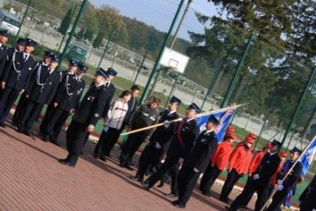 90-lecie OSP Strzepcz i poświęcenie nowego samochodu ratowniczo-gaśniczego 23.10.2010r.