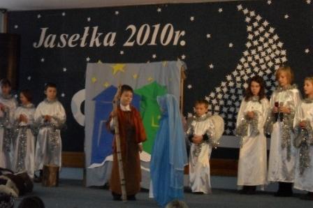 XV Gminny Przegląd Zespołów Kolędniczych i Jasełkowych 18.12.2010r.