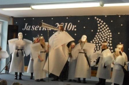 XV Gminny Przegląd Zespołów Kolędniczych i Jasełkowych 18.12.2010r.