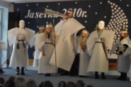 XV Gminny Przegląd Zespołów Kolędniczych i Jasełkowych 18.12.2010r.