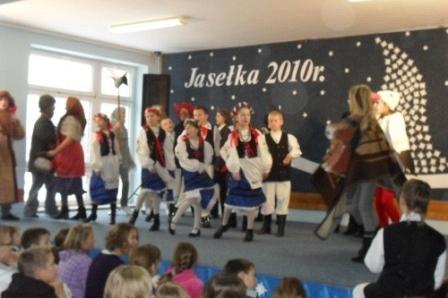 XV Gminny Przegląd Zespołów Kolędniczych i Jasełkowych 18.12.2010r.