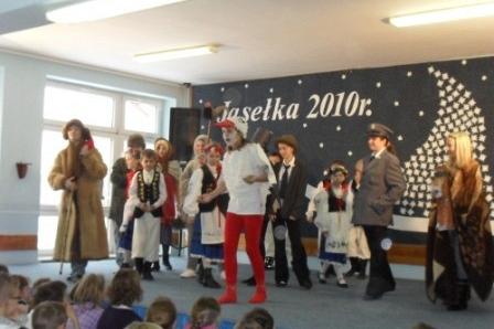 XV Gminny Przegląd Zespołów Kolędniczych i Jasełkowych 18.12.2010r.