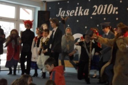 XV Gminny Przegląd Zespołów Kolędniczych i Jasełkowych 18.12.2010r.