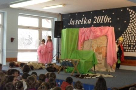 XV Gminny Przegląd Zespołów Kolędniczych i Jasełkowych 18.12.2010r.