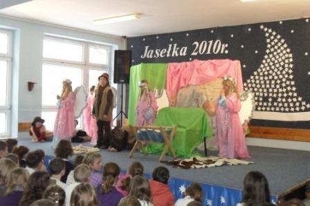 XV Gminny Przegląd Zespołów Kolędniczych i Jasełkowych 18.12.2010r.