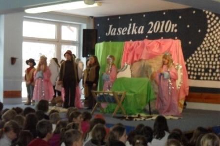 XV Gminny Przegląd Zespołów Kolędniczych i Jasełkowych 18.12.2010r.
