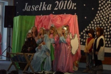 XV Gminny Przegląd Zespołów Kolędniczych i Jasełkowych 18.12.2010r.