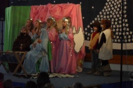 XV Gminny Przegląd Zespołów Kolędniczych i Jasełkowych 18.12.2010r.