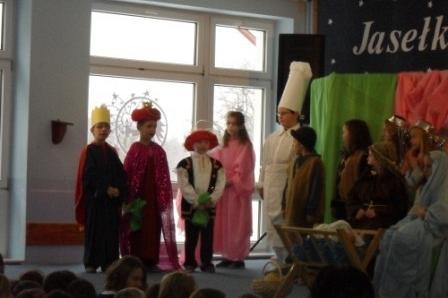 XV Gminny Przegląd Zespołów Kolędniczych i Jasełkowych 18.12.2010r.