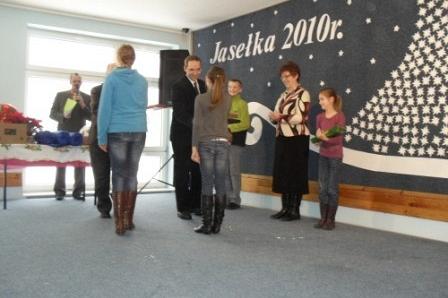 XV Gminny Przegląd Zespołów Kolędniczych i Jasełkowych 18.12.2010r.