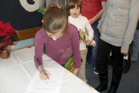 XV Gminny Przegląd Zespołów Kolędniczych i Jasełkowych 18.12.2010r.