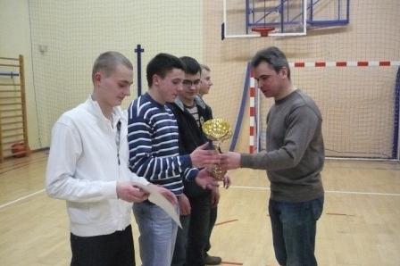 III Mistrzostwa Gminy Linia w Halowej Piłce Nożnej 13-14.02.2010r.