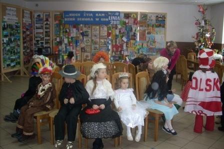 Bal karnawałowy dla dzieci podczas ferii - galeria zdjęć	26.01.2011r.