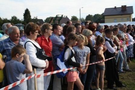 Dożynki Gminne - Strzepcz 2011 04.08.2011r.