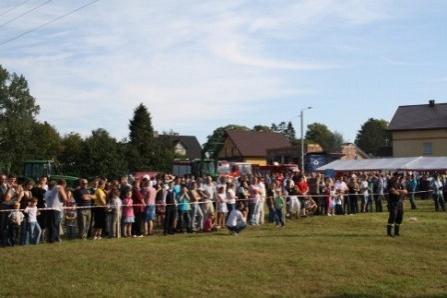Dożynki Gminne - Strzepcz 2011 04.08.2011r.
