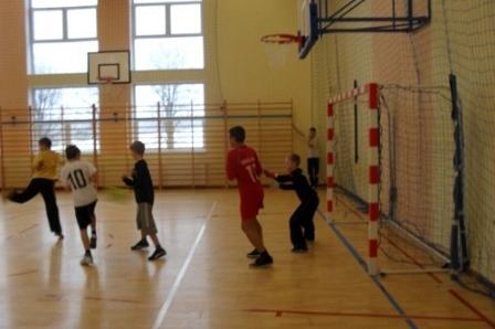 Feryjny Turniej w Halowej Piłce Nożnej - Strzepcz 18.01.2011r.