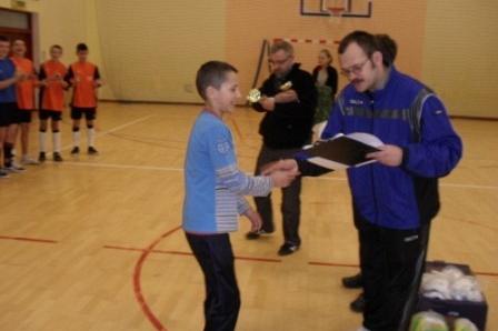 Feryjny Turniej w Halowej Piłce Nożnej - Strzepcz 18.01.2011r.